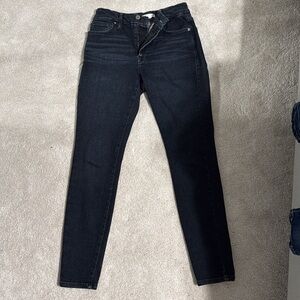 Like New!! Good American Good Legs Denethic Blue Wash Skinny Jeans 4/27